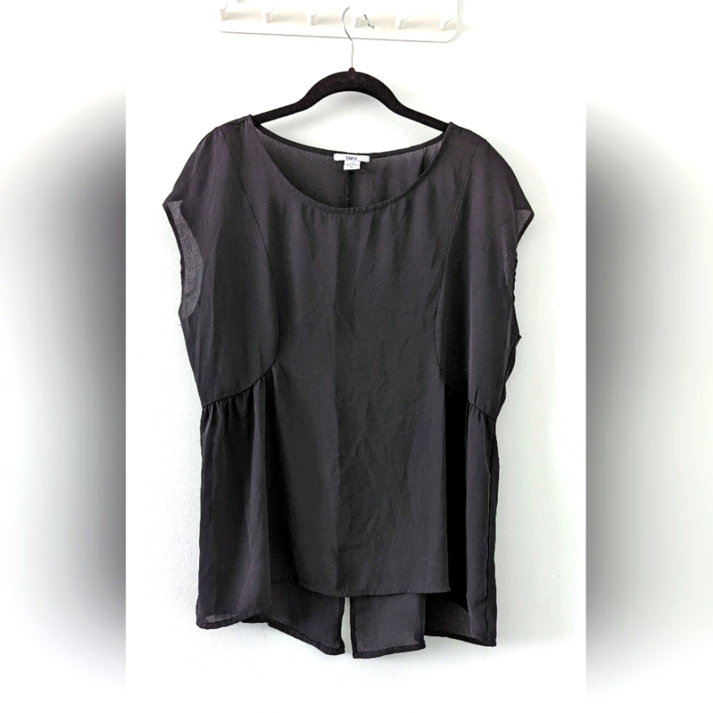 BAR III Black Short Sleeve Top Sheer Size XL